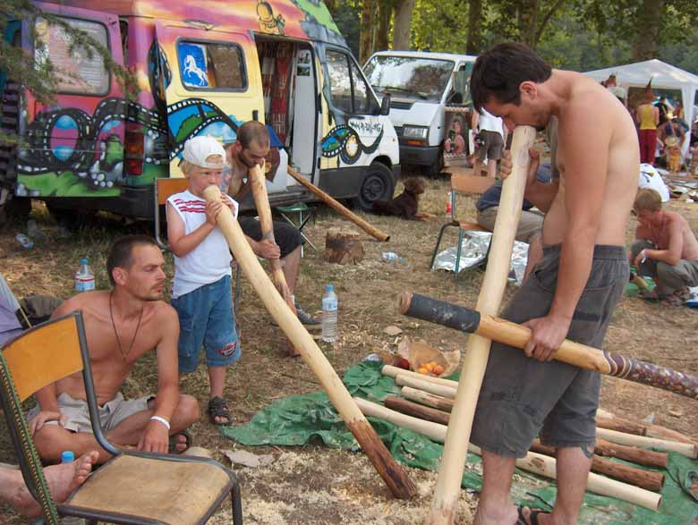 Aprés l'ecorce, la cloche et l'embouchure &amp;quot; le test du son&amp;quot;