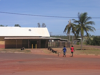 Yirrkala et rencontre avec Randy au centre d'arts
