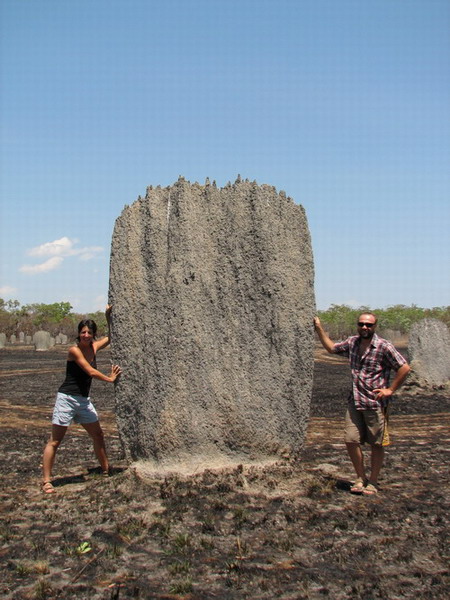 Cyril Yugo Buffalo et sa Miss Delphine.<br />La bise a vous deux ;)